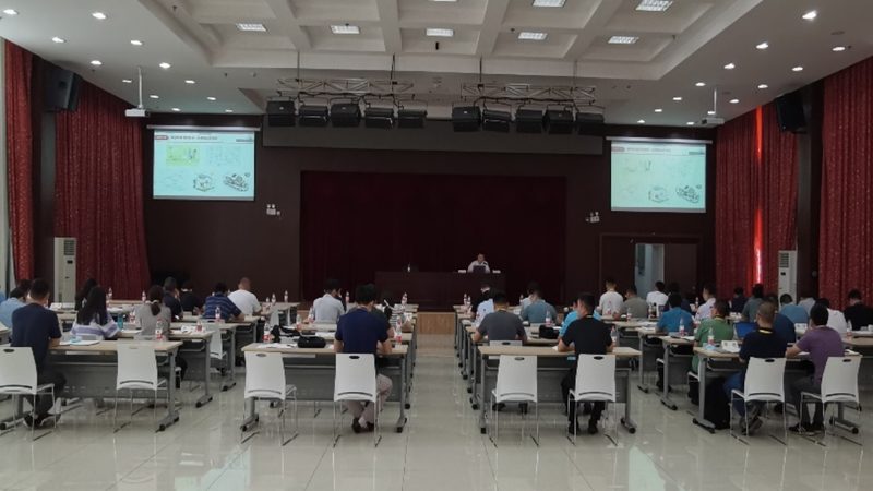 研究生数学小班辅导：揭秘其优势与潜在问题