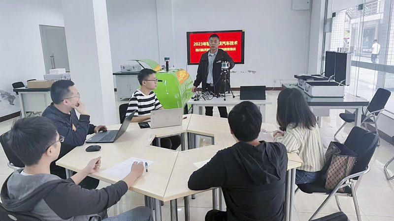 学历提升代理加盟，如何规避潜在风险**